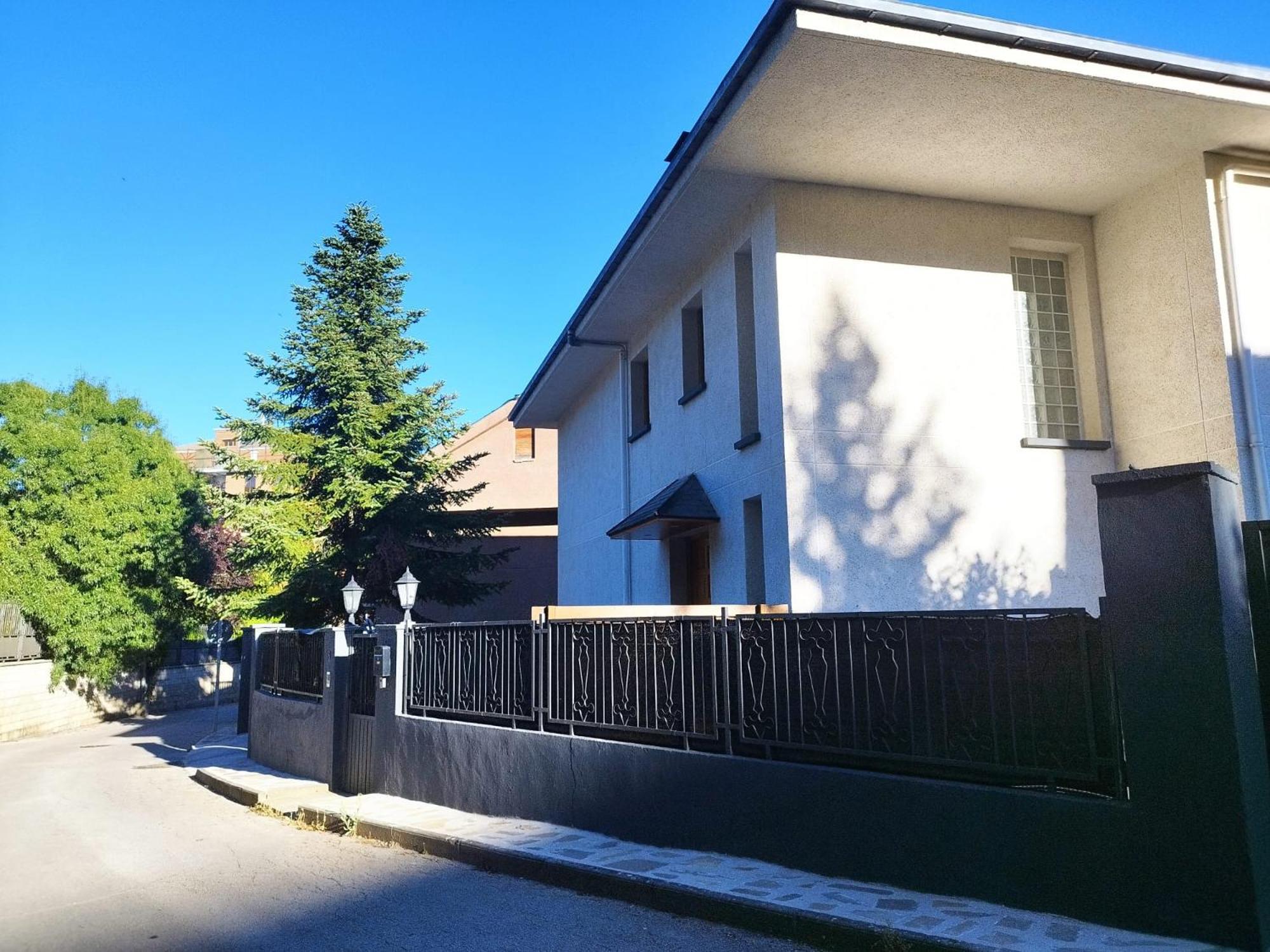 Villa San Lure Jaca Eksteriør billede