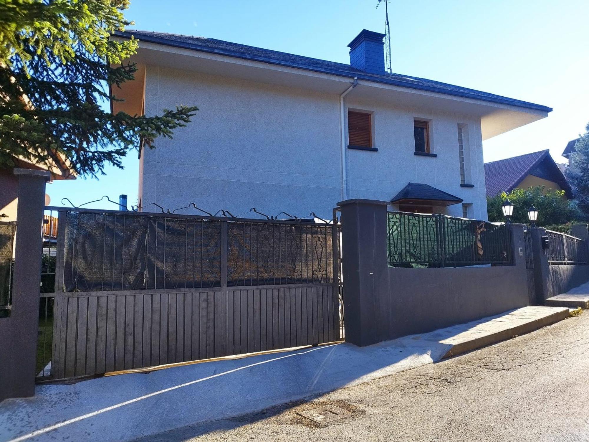 Villa San Lure Jaca Eksteriør billede